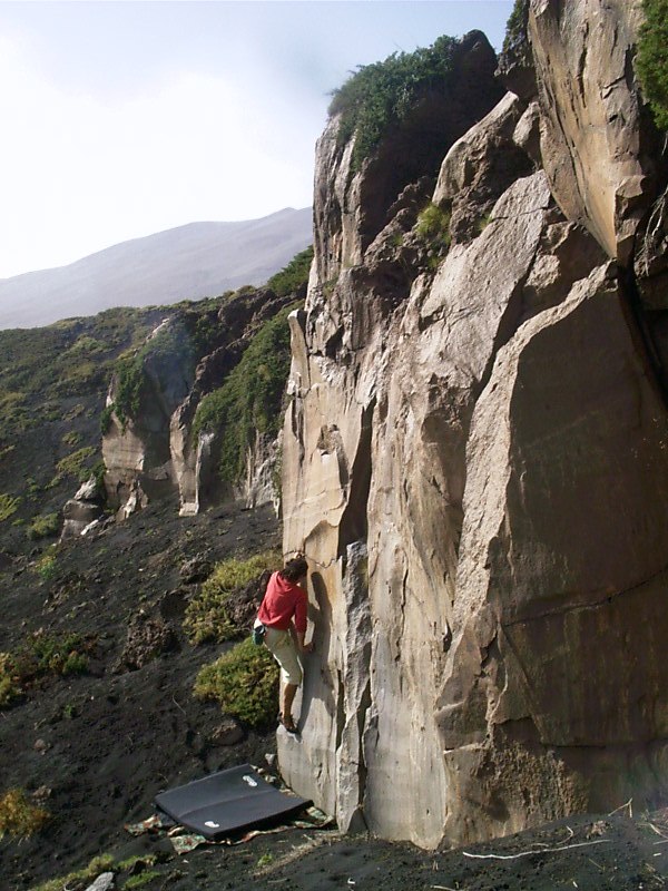 Bouldering Etna Nord