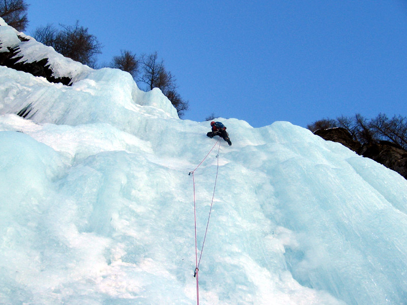 Salto del Nido, Val Febbraro