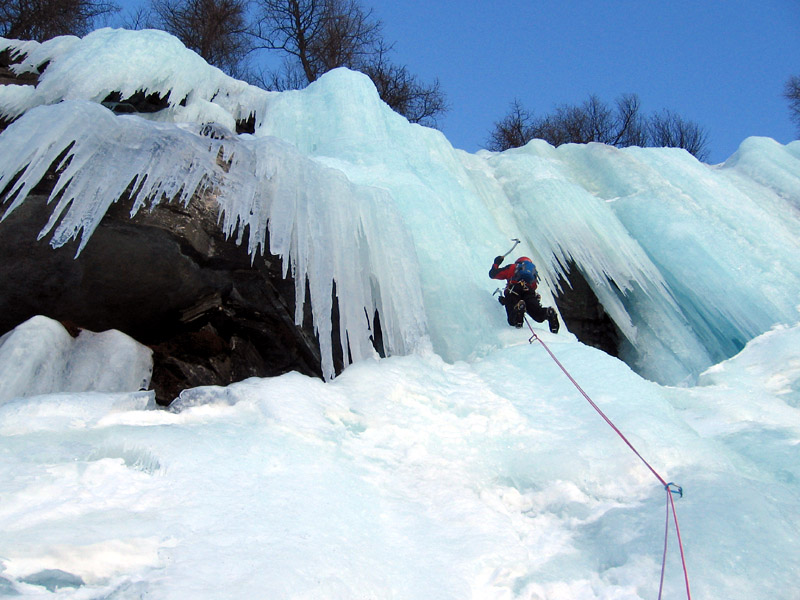 Salto del Nido, Val Febbraro