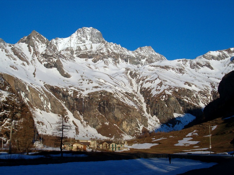 La Bessanese ed il Canalone delle Capre