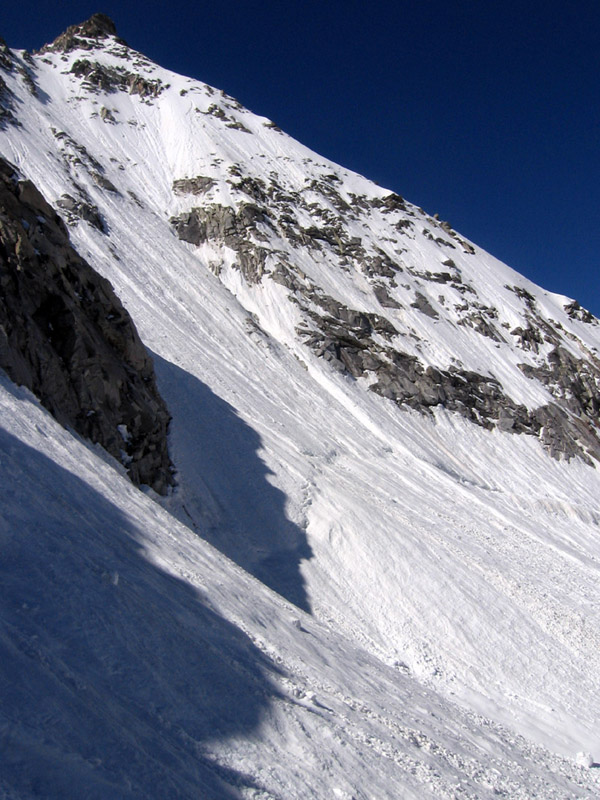 Falcone, parete nord-est