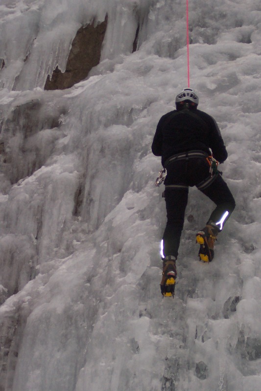 18-01-2009 Cascata Cambrembo GAMASS