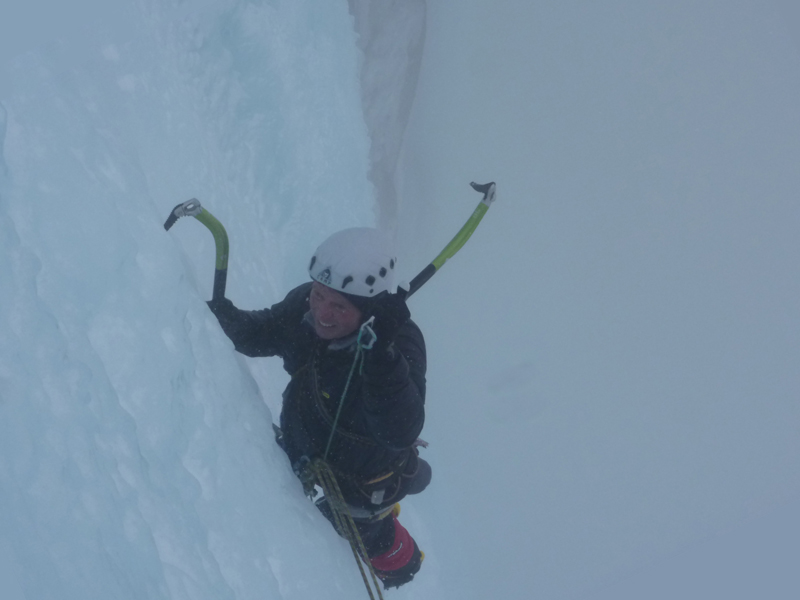 Albigna: Il Candelone, variante della grotta