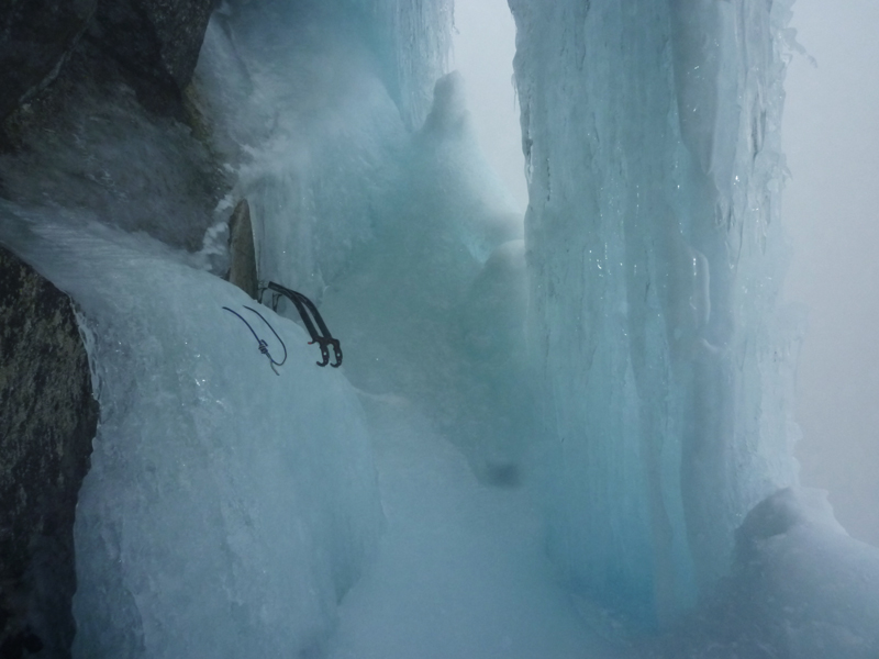 Albigna: Il Candelone, variante della grotta Albigna: Il Candelone, variante della grotta