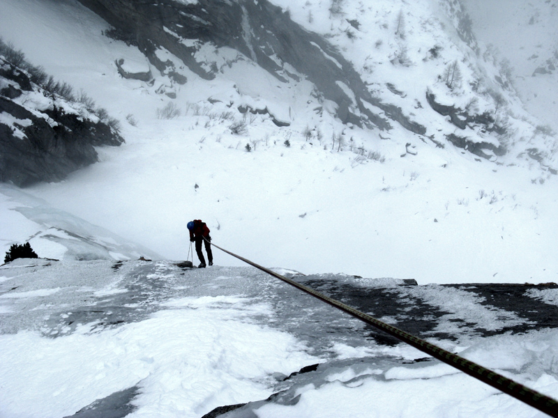 Albigna: Il Candelone, variante della grotta