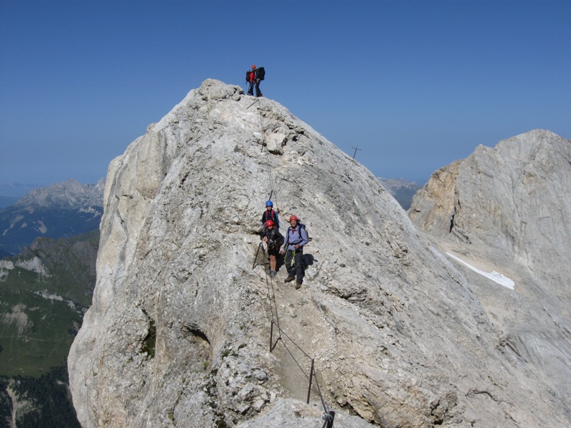 PENIA ALTRO PUNTO PANORAMICO IN CRESTA