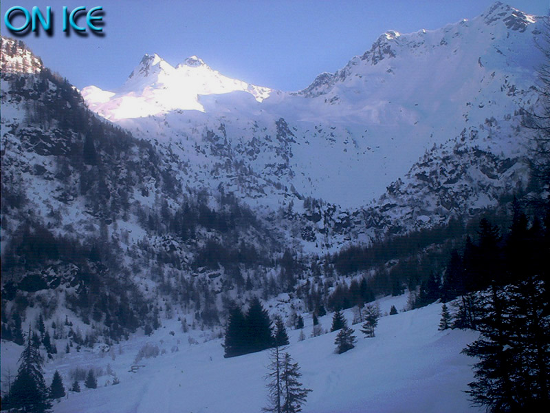Rodes: vista da Le Piane Rodes: vista da Le Piane