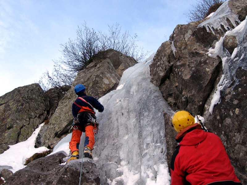 Castellaccio, cascata senza nome