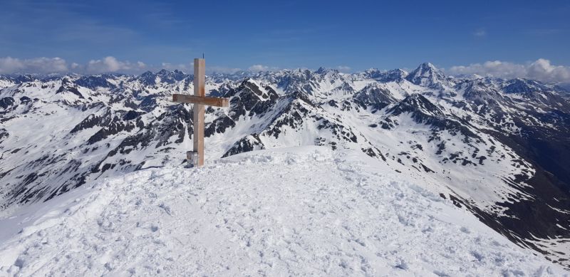 on-ice-it-report-scialpinismo-fluela-wisshorn-piz-champatsch